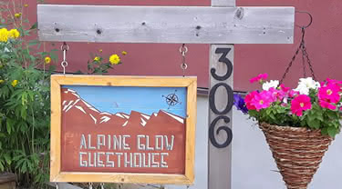 Alpine Glow Guesthouse