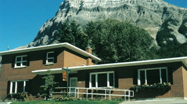 Canadian Rockies Inn