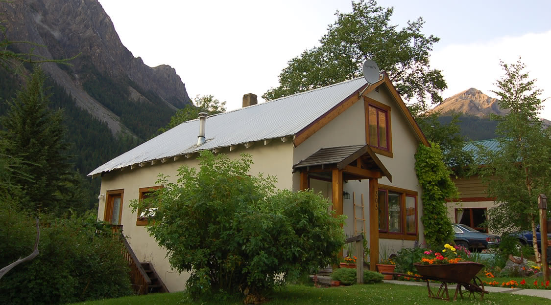 Guide for Field, BC, Canada & Yoho National Park